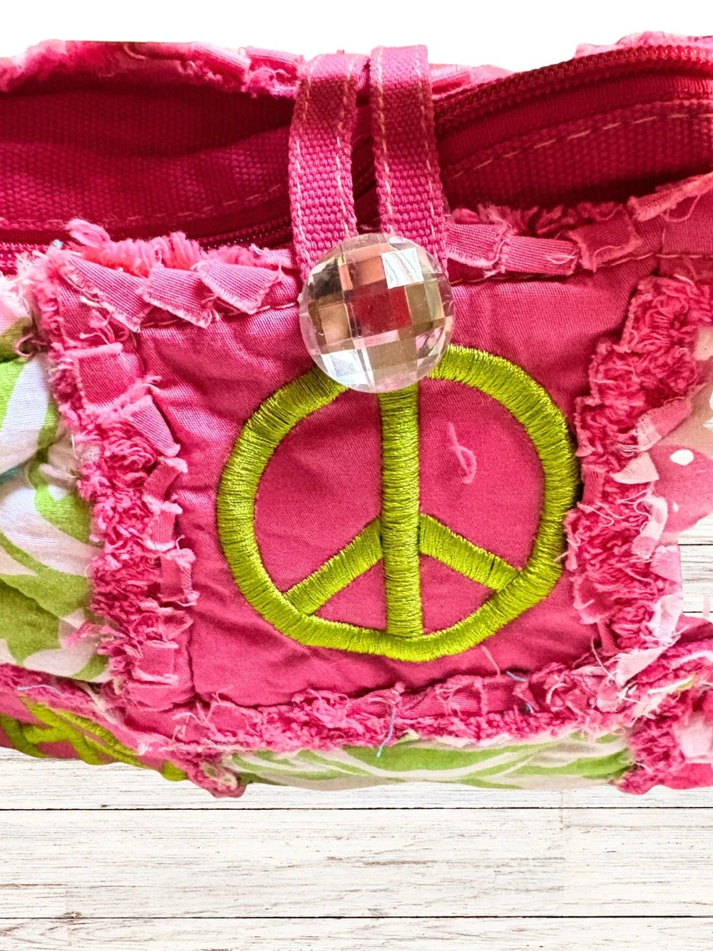 HANDCRAFTED FESTIVAL BAG QUILTED Shoulder Purse Hippie Barbie Pink Peace Sign - Picture 3 of 10